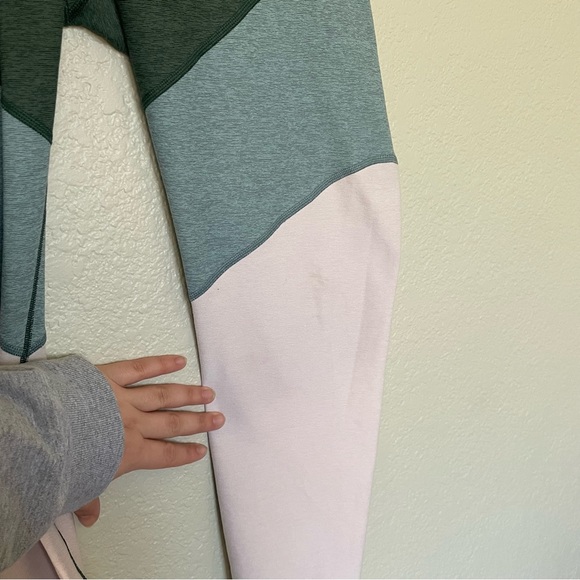 Outdoor Voices Colorblock Leggings - Picture 8 of 8